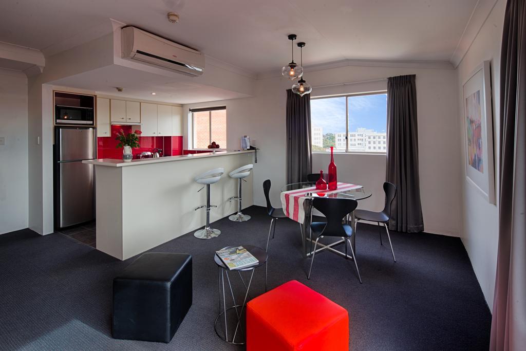ควอลิตี้ อพาร์ตเมนต์ แคมเปอร์ดาวน์ Hotel ซิดนีย์ ภายนอก รูปภาพ